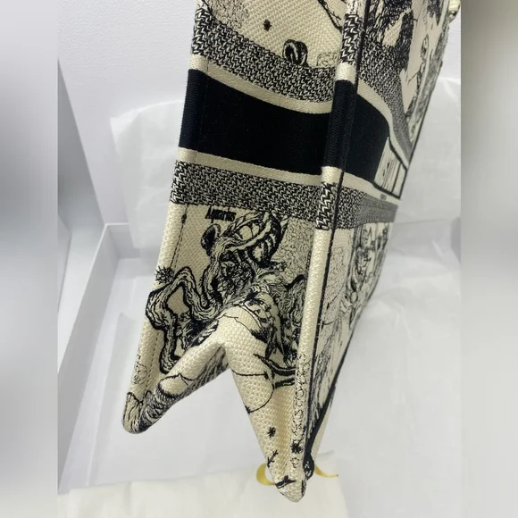 SOLD!!!Brand New Authentic Christian Dior Book Tote Large - Picture 7 of 15